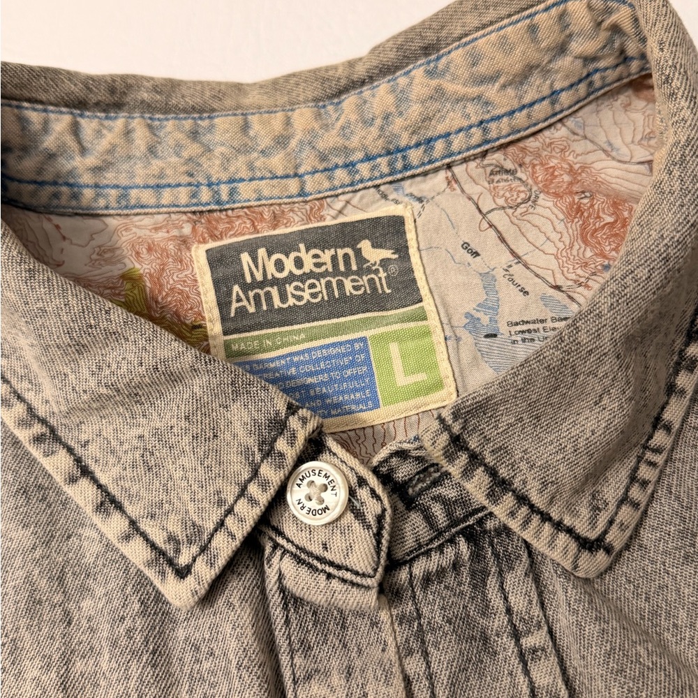 Modern Amusement‎ Gray Casual Button Down Shirt - Picture 3 of 10